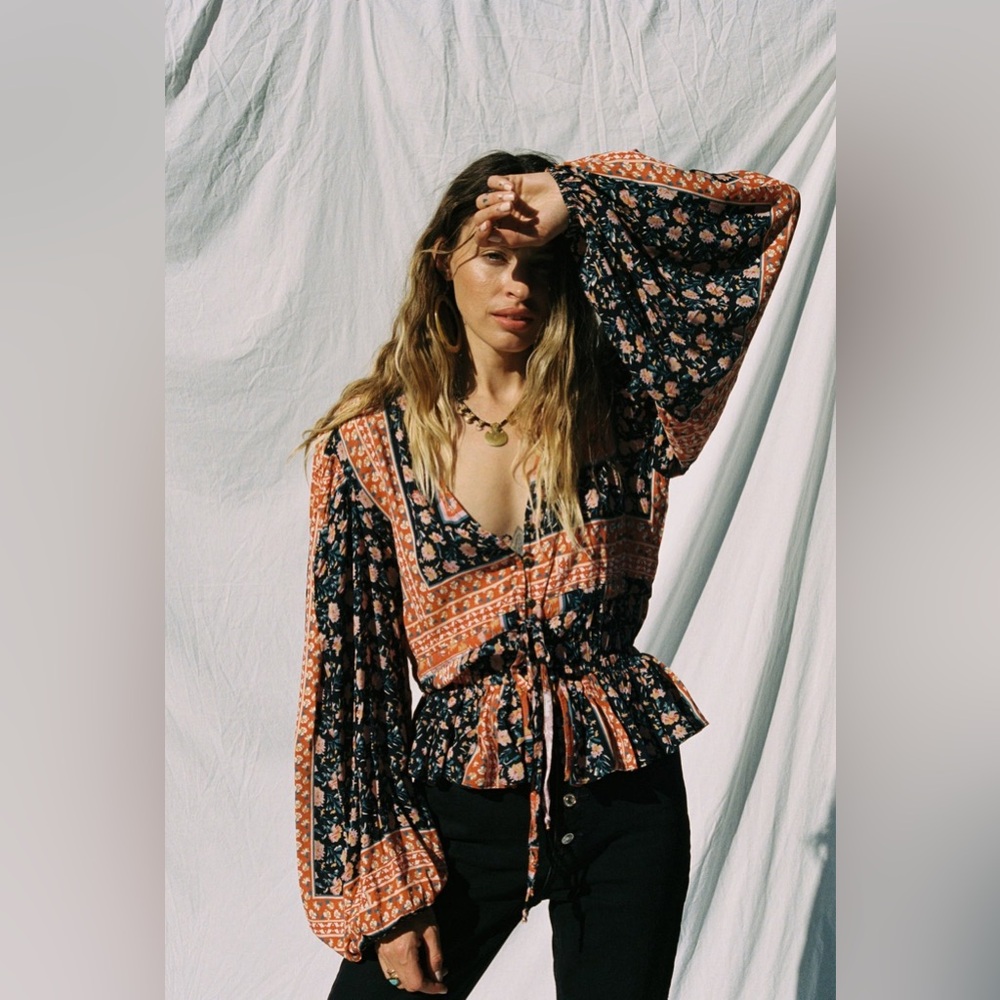Roma Tarot Top